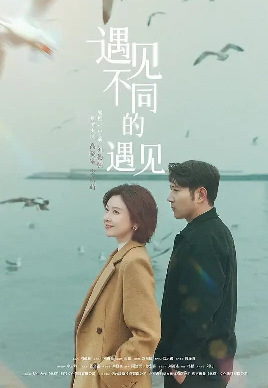 跪在床上被三个猛男围着干得浪叫连天 - 顶级91
